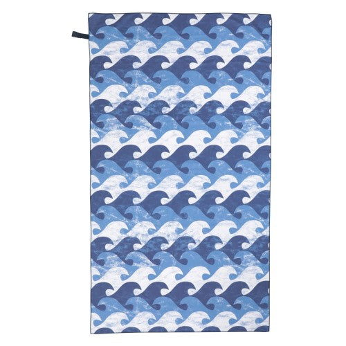 Front - Mountain Warehouse Wave Pattern Microfiber Towel