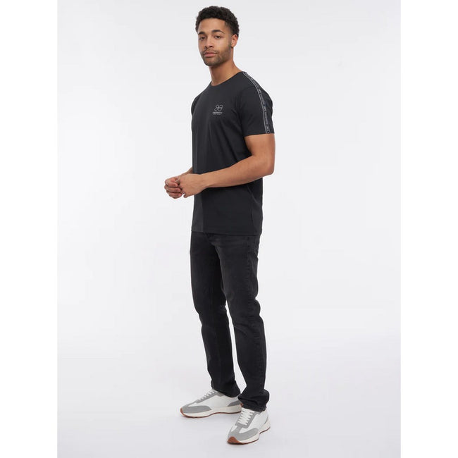 Black - Pack Shot - Crosshatch Mens Caveron T-Shirt