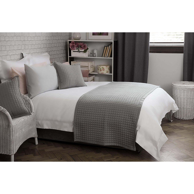 Gray - Front - Belledorm Crompton Quilted Bed Runner