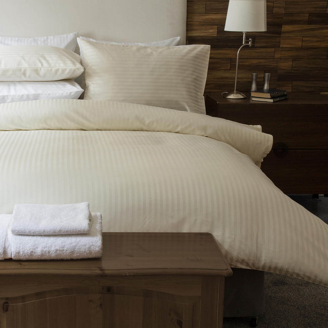 Ivory - Back - Belledorm 540 Thread Count Satin Stripe Duvet Set