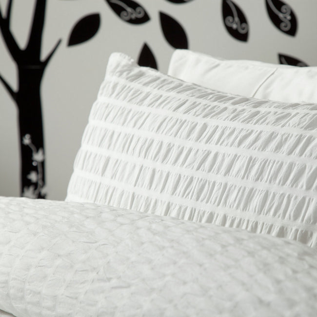 White - Back - Belledorm Lincoln Duvet Set