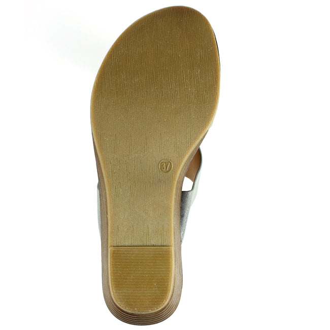 Pewter - Close up - Lunar Womens-Ladies Manby Sandals