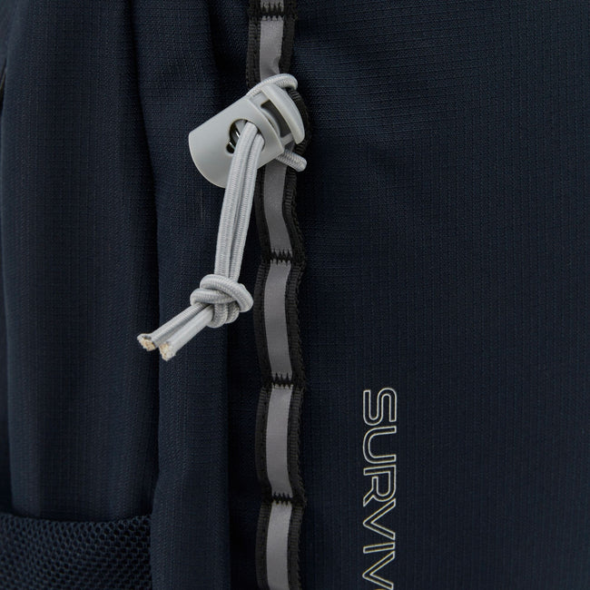 Navy - Close up - Regatta Survivor V4 5.2gal Knapsack