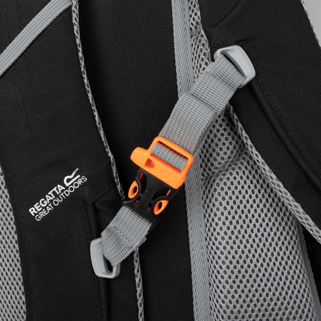 Black - Pack Shot - Regatta Survivor V4 5.2gal Knapsack