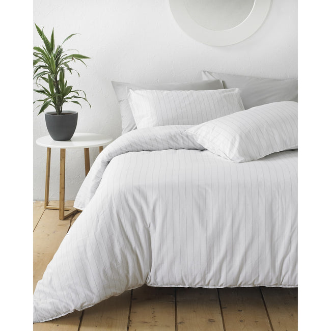 White-Gray - Front - Linen Yard Linear Duvet Set
