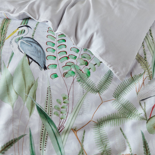 White-Green-Gray - Lifestyle - Paoletti Aaliyah Botanical Duvet Set