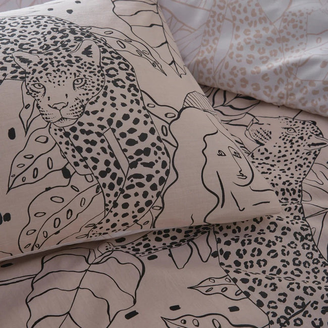 Blush - Lifestyle - Furn Aurora Botanical Duvet Set