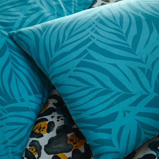 Teal - Pack Shot - Furn Ayanna Leopard Print Duvet Set