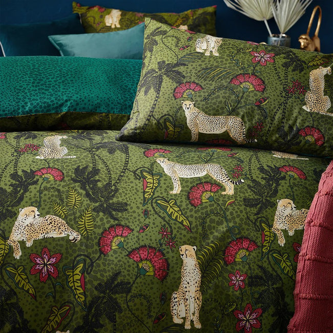 Multicolored - Pack Shot - Furn Tropica Cheetah Duvet Set