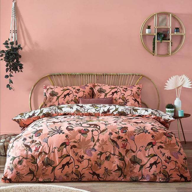 Blush - Front - Furn Wildlings Tropical Duvet Set