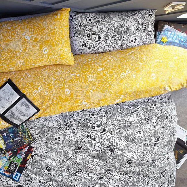 White-Black - Side - Style Lab Doodle Duvet Set