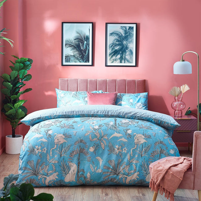 Pool Blue - Front - Furn Colony Palm Leaf Duvet Set