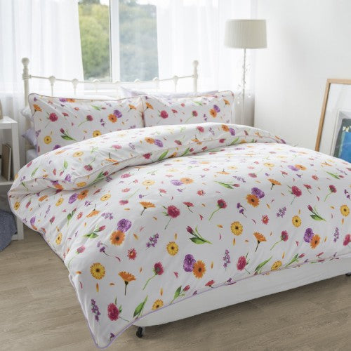 Front - Belledorm Daisy Duvet Set