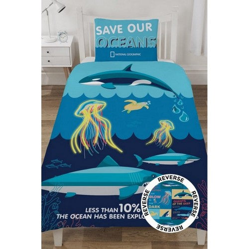 Front - National Geographic Ocean Life Reversible Duvet Set