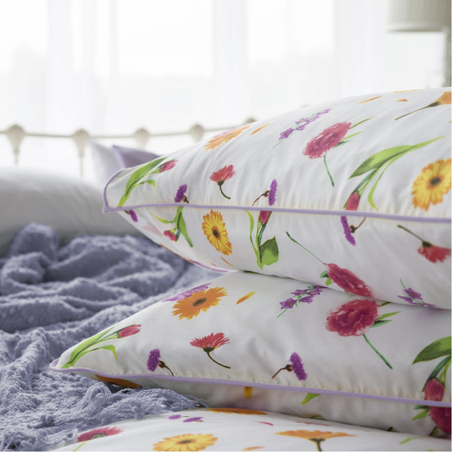 White-Yellow-Pink - Side - Belledorm Daisy Duvet Set