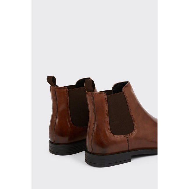 Tan - Lifestyle - Burns Mens Leather Chelsea Boots