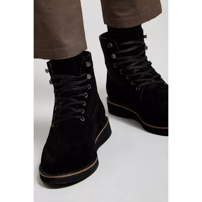 Black - Lifestyle - Burton Mens Panel Suede Boots