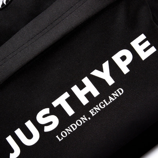 Black-White - Close up - Hype Logo Knapsack