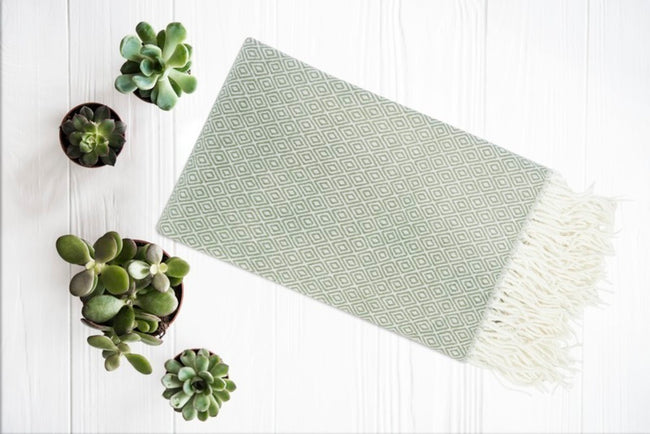 Green - Back - Seasons Zinnia Summer Blanket